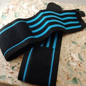 Wrist wraps for wrist support